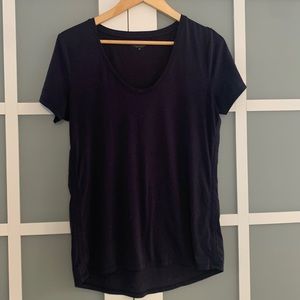 Athleta workout shirt